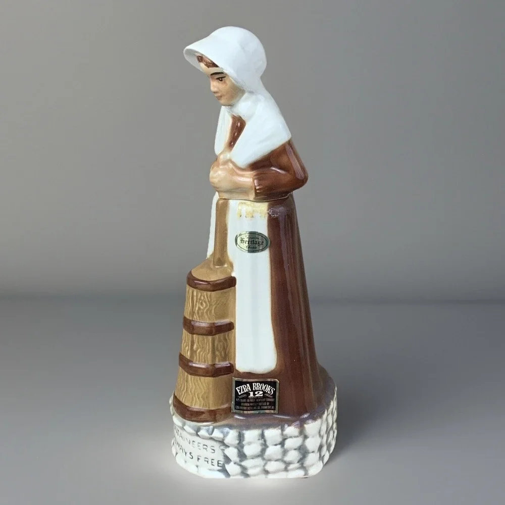 Vintage 1972 Whiskey Decanter Ezra Brooks Heritage China Mountaineer Woman RH-32